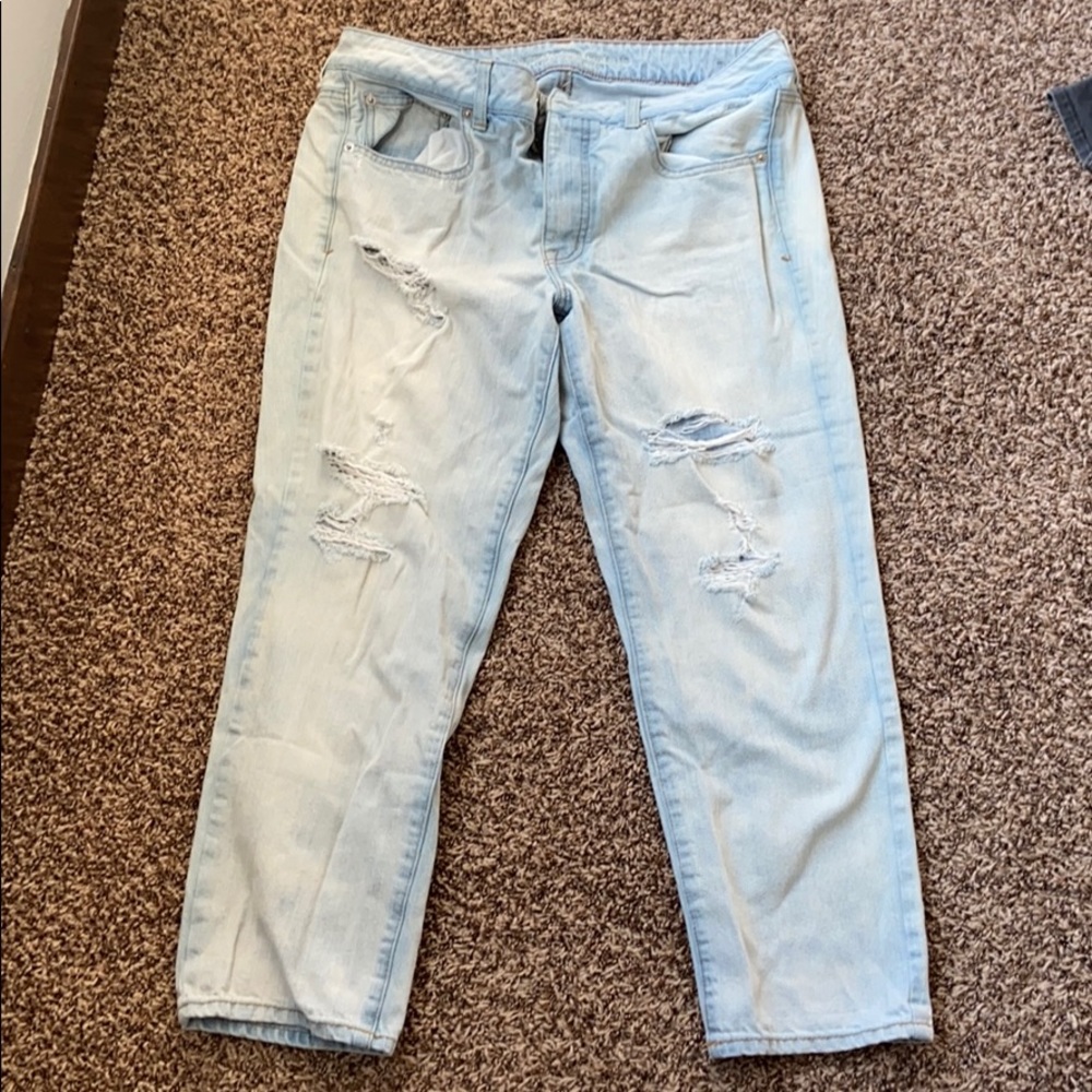 Distressed Boyfriend Jeans